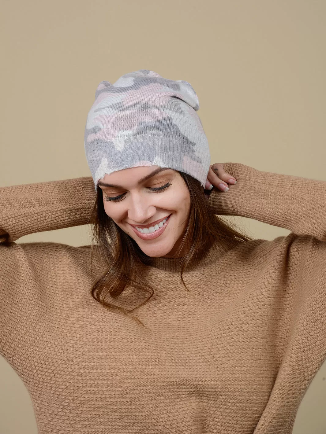 Ari Camo Beanie