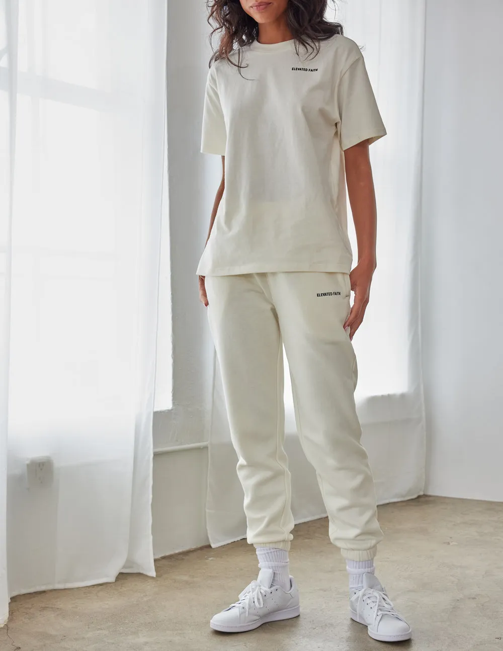 Basics White Sand Unisex Sweatpant