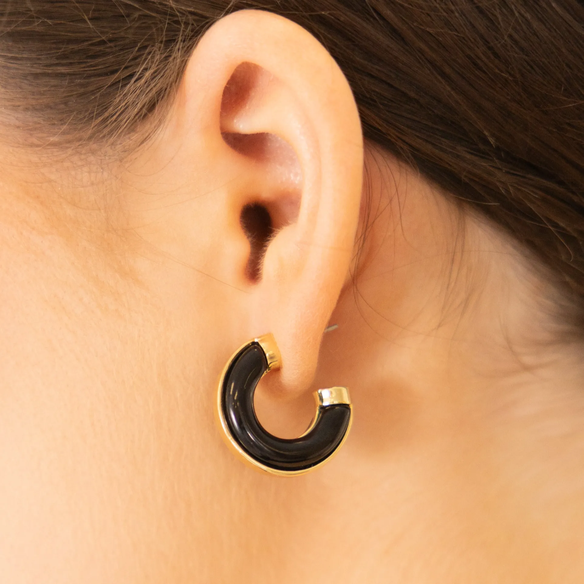 Divine Beauty Earrings, Black